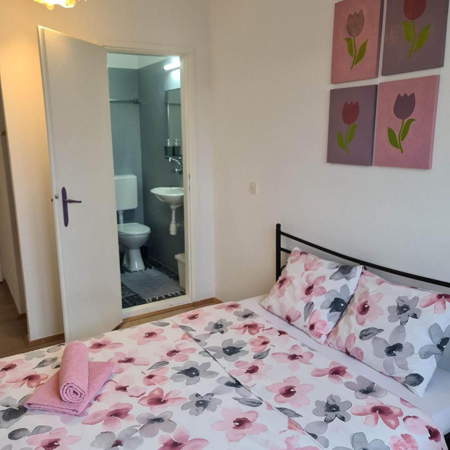 Sobe Divna Hotel Velika Mlaka Eksteriør billede